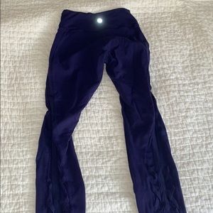Lululemon leggings! Fun design on calf